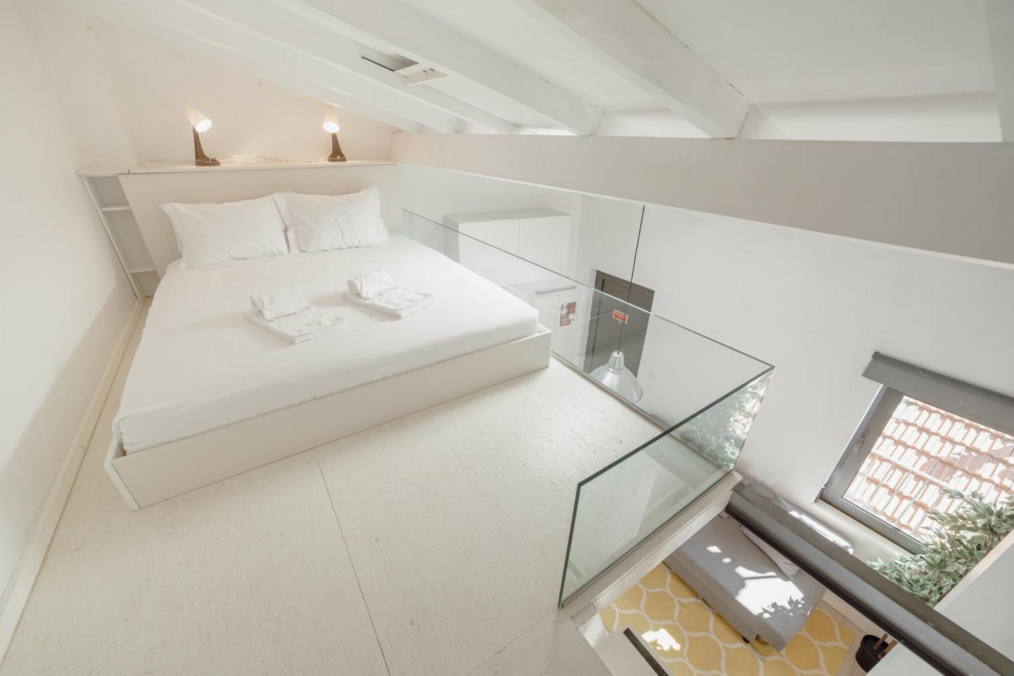 Mezzanine Stylish Apartments By Vacationy بورتو المظهر الخارجي الصورة
